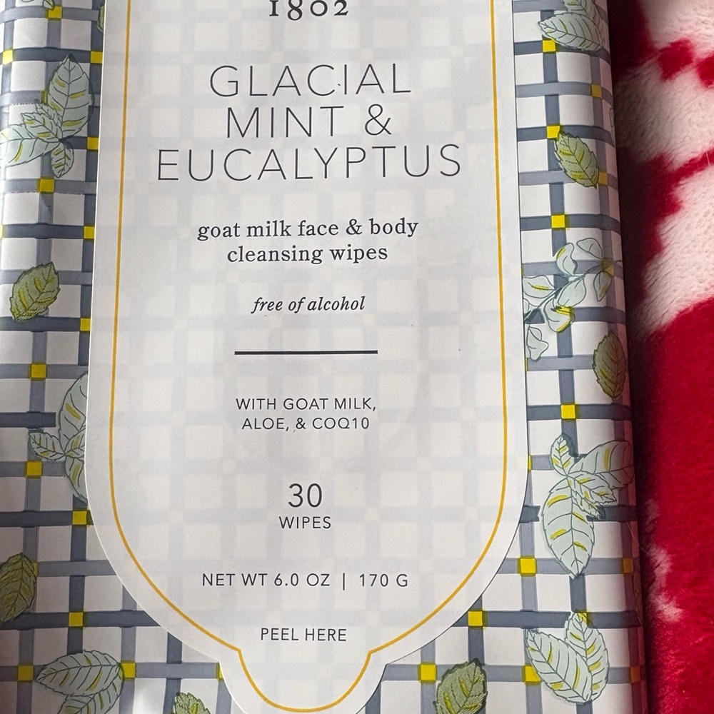 4 unopened packs of Beekman goat milk wipes - Picture 2 of 10
